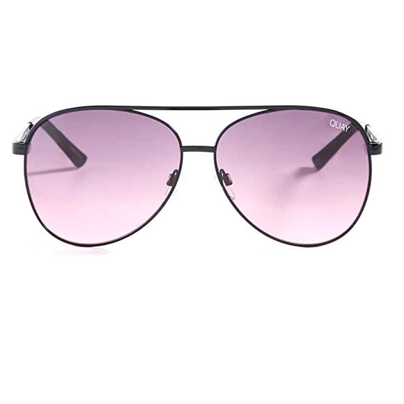 Quay Australia Vivienne Oversized Aviator - Picture 3 of 4